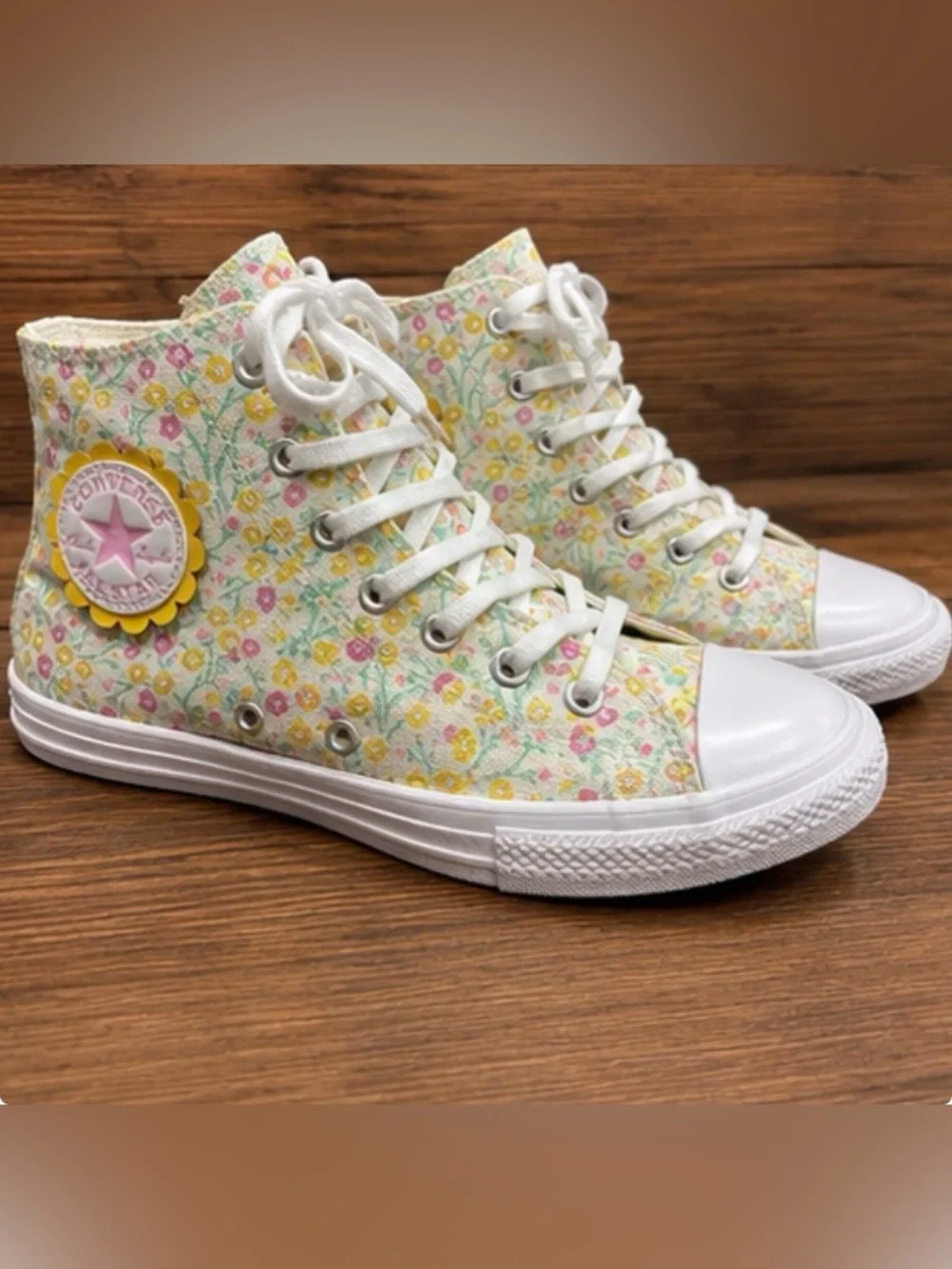 Converse 🌼 adorable